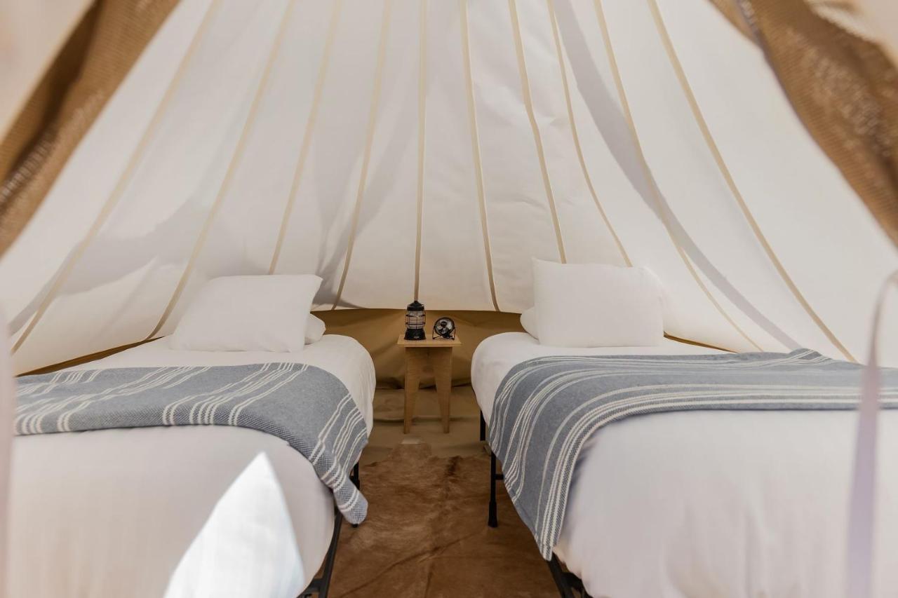 Under Canvas Zion Верджин Экстерьер фото