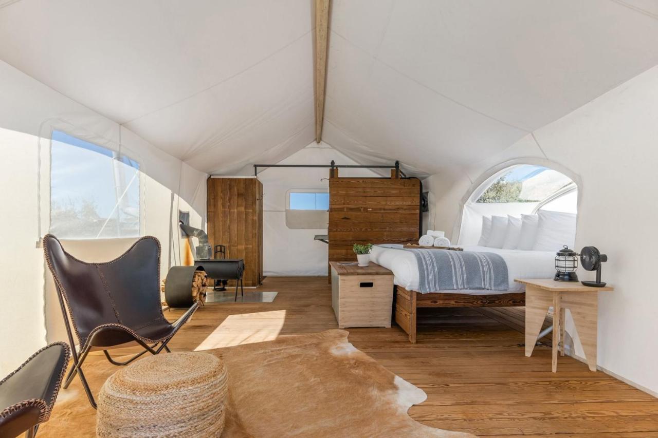 Under Canvas Zion Верджин Экстерьер фото